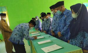 ASN Lingkungan Distankan Rejang Lebong Tandatangani Pakta Integritas