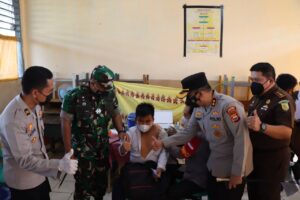 Dinkes RL Sweeping Siswa SD dan SMP Belum di Vaksin