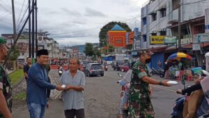 Dandim 0409 RL dan PMW Berbagi Takjil