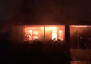 Kebakaran Hanguskan Rumah di Iskandar Ong Curup