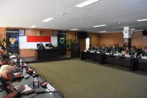 Pangdam XVIII/Kasuari: Edukasi Anak Buah dan Jangan Hanya Diam