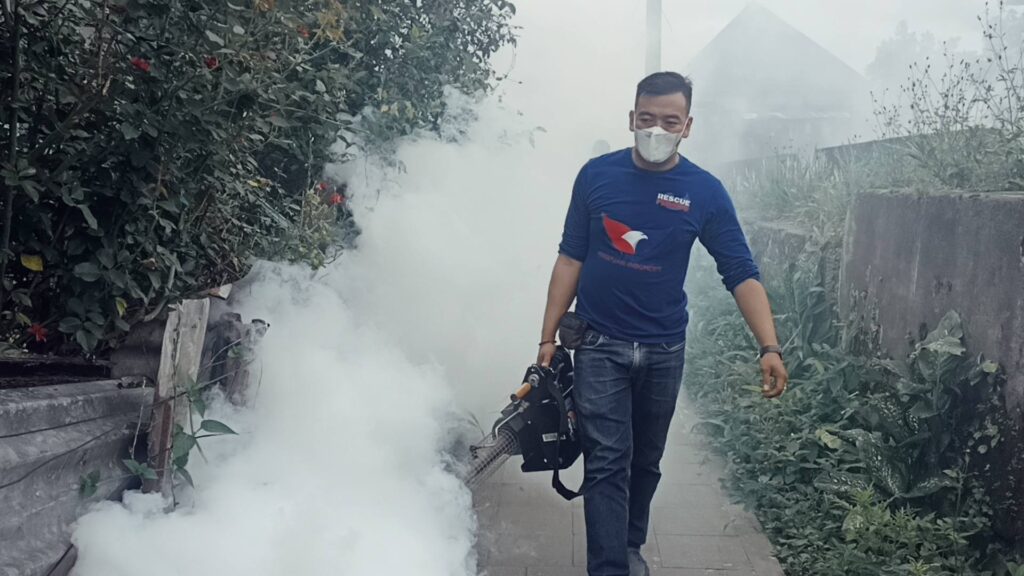 Asap Fogging Rescue Perindo Kepung Fasilitas Umum