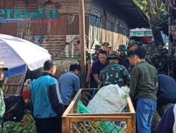 Kodim 0409/ Rejang Lebong Sapu Bersih Pasar Atas