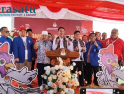 Helmi Hasan Dampingi Fikri- Hendri Daftar Ke KPU Rejang Lebong