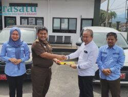 Mantan Ketua DPRD Rejang Lebong Kembalikan Mobnas Pasca Dipanggil Jaksa