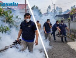 Basmi Nyamuk DBD, DPD NasDem Rejang Lebong Fogging Lingkungan Warga